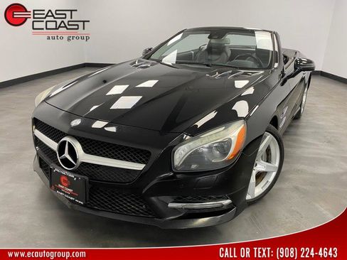 Used 2014 Mercedes-Benz SL 550 image 1