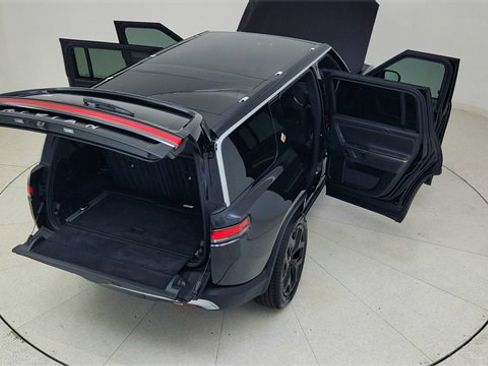 Used 2024 Rivian R1S Adventure image 88
