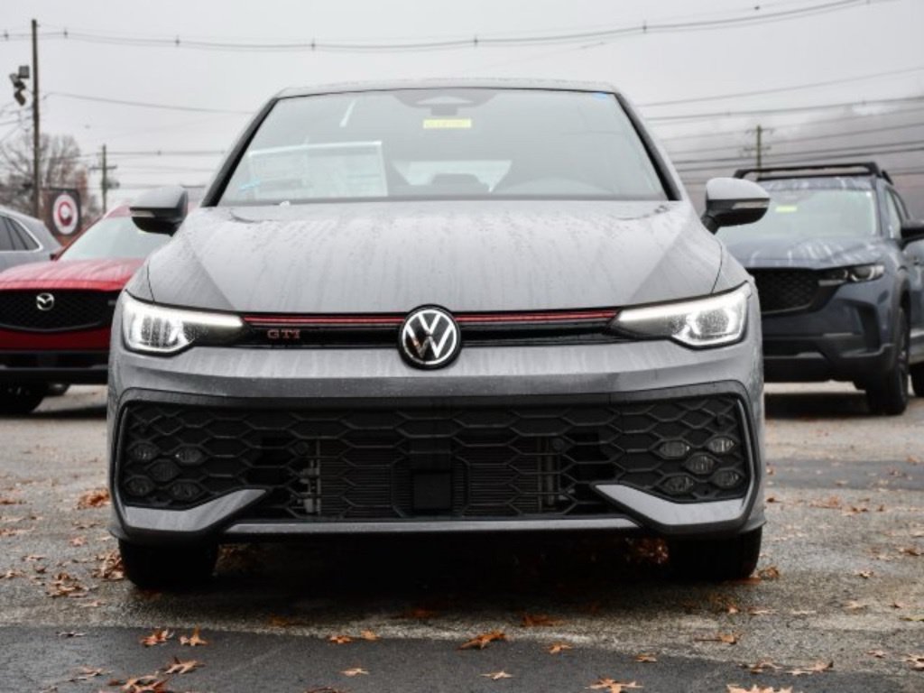 New 2026 Volkswagen GTI SE FWD image 2