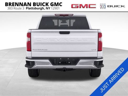 Certified 2023 Chevrolet Silverado 1500 LTZ w/ LTZ Premium Package AWD/4WD image 4