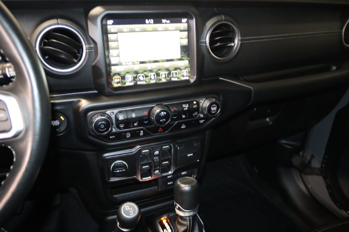 Used 2021 Jeep Gladiator Overland w/ Popular Equipment Package AWD/4WD image 50