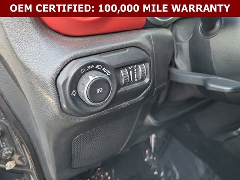 Certified 2020 Jeep Wrangler Unlimited Rubicon w/ Cold Weather Group AWD/4WD image 27