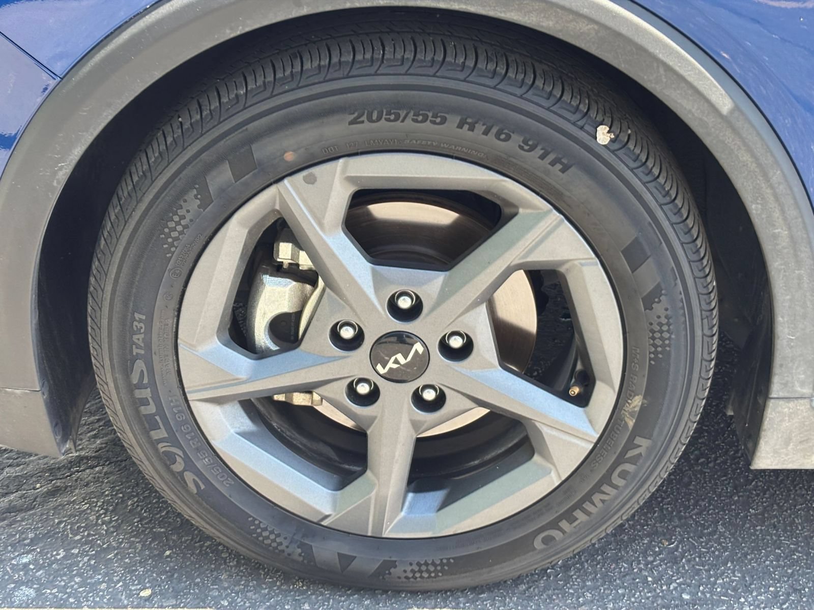 Used 2025 Kia K4 FWD image 28