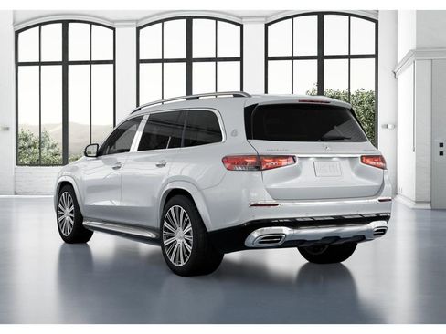 Certified 2026 Mercedes-Benz Maybach GLS 600 4MATIC image 28