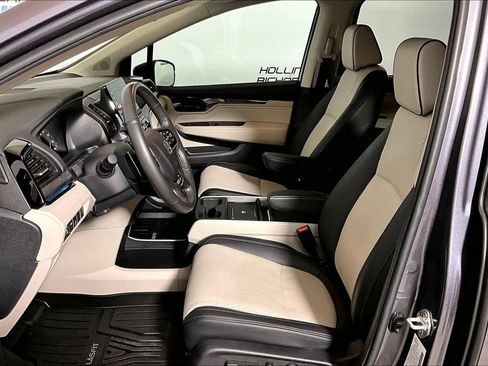Used 2025 Honda Odyssey Elite image 20