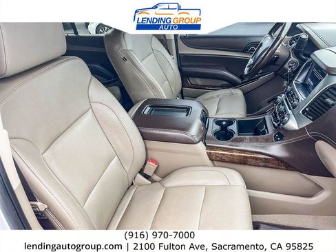 Used 2019 Chevrolet Suburban LT image 15