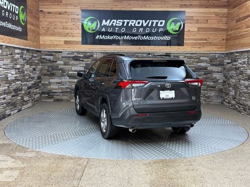 Used 2022 Toyota RAV4 XLE w/ Convenience Package image 7