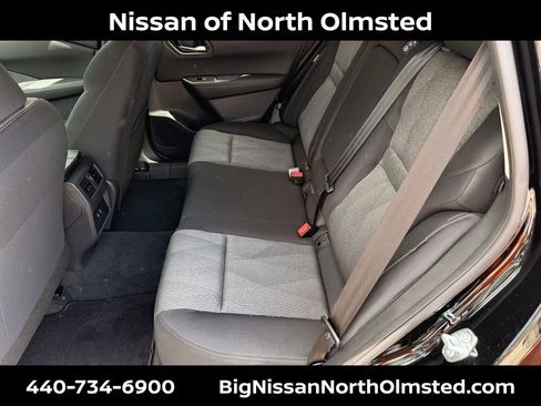 New 2026 Nissan Rogue SV w/ Cold Weather Package AWD/4WD image 18