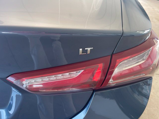 Used 2024 Chevrolet Malibu LT FWD image 9