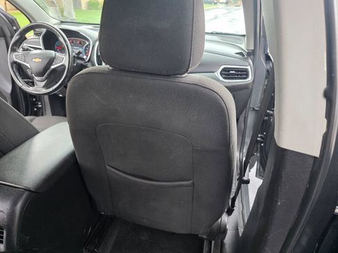 Used 2019 Chevrolet Equinox LT w/ LPO, Cargo Package FWD image 32