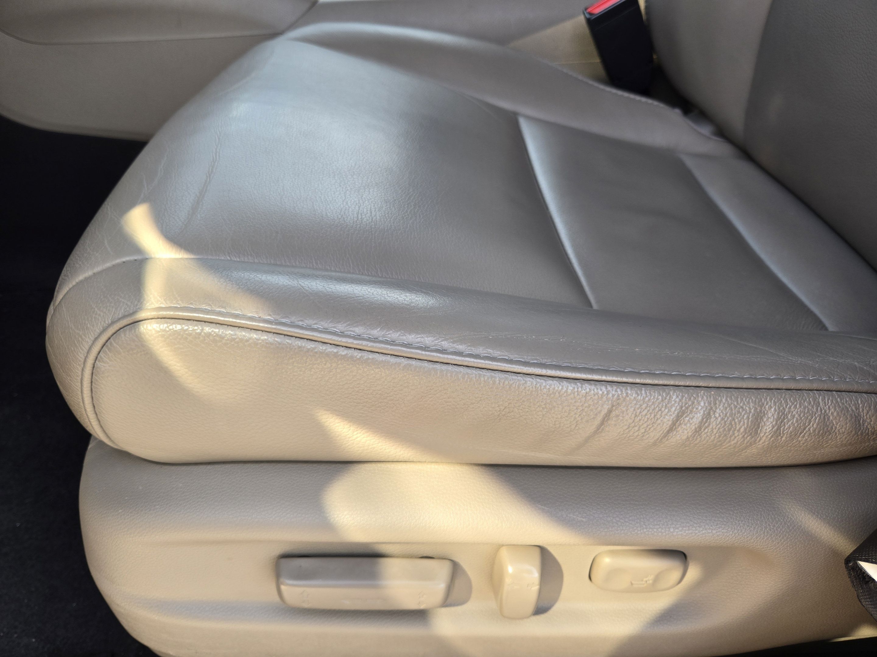 Used 2019 Honda Pilot Touring image 21