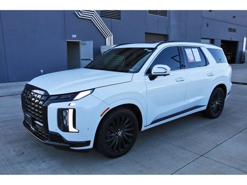 Certified 2024 Hyundai Palisade Calligraphy AWD/4WD image 4