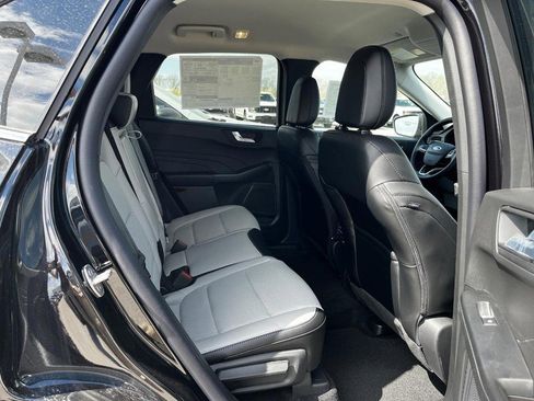 New 2025 Ford Escape PHEV FWD image 4