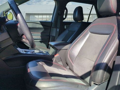 Used 2022 Ford Explorer ST-Line image 14