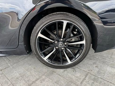 Used 2019 Toyota Camry XSE FWD image 4