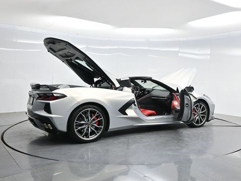 Used 2023 Chevrolet Corvette Stingray Preferred Cpe w/ Z51 Performance Package RWD image 4