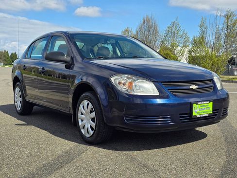 Used 2010 Chevrolet Cobalt Sedan FWD image 7