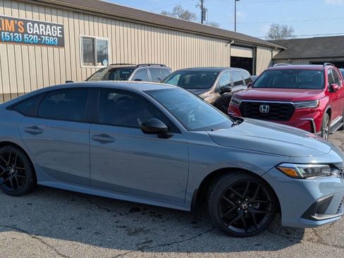 Used 2023 Honda Civic Sport image 18