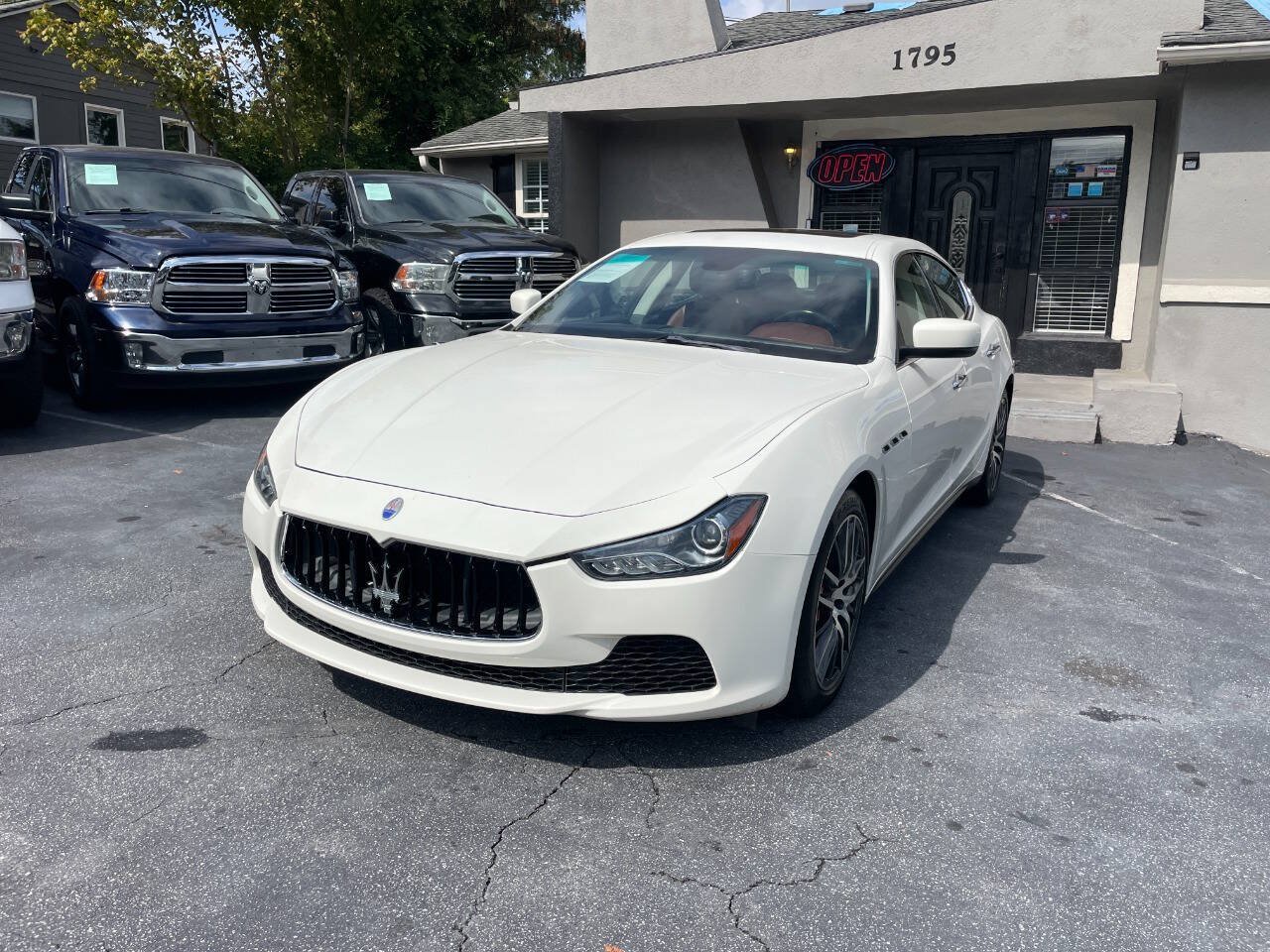 Used 2015 Maserati Ghibli RWD image 2