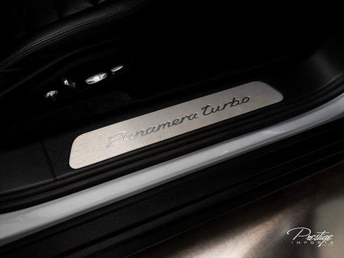 Used 2017 Porsche Panamera Turbo AWD/4WD image 32