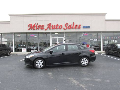 Used 2016 Ford Focus S FWD image 1