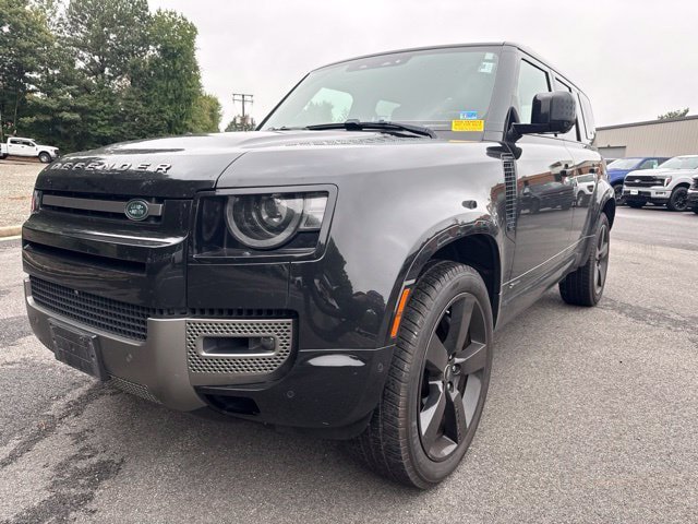 Used 2021 Land Rover Defender 110 X-Dynamic HSE AWD/4WD image 1