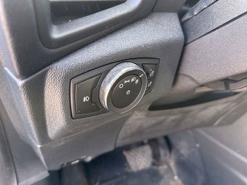 Used 2019 Ford EcoSport Titanium image 18