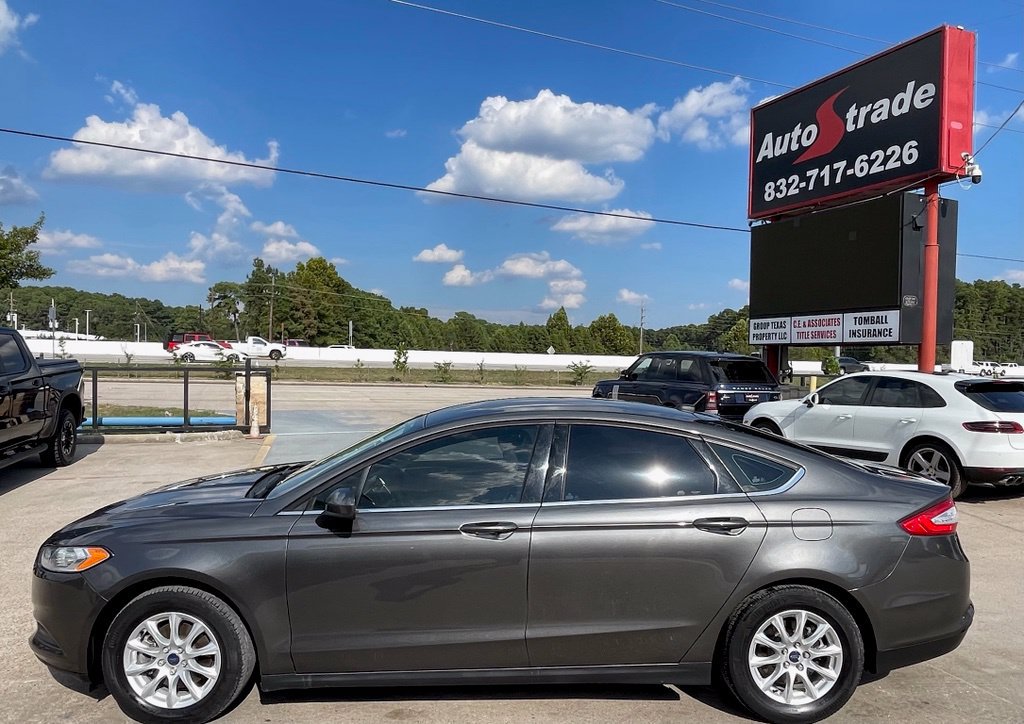 Used 2016 Ford Fusion S FWD image 5
