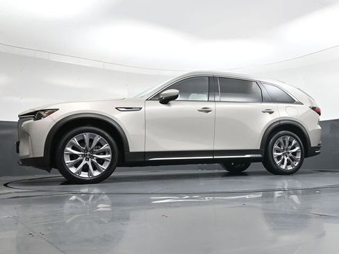 Used 2024 MAZDA CX-90 Plug-In Hybrid w/ Premium Plus image 33