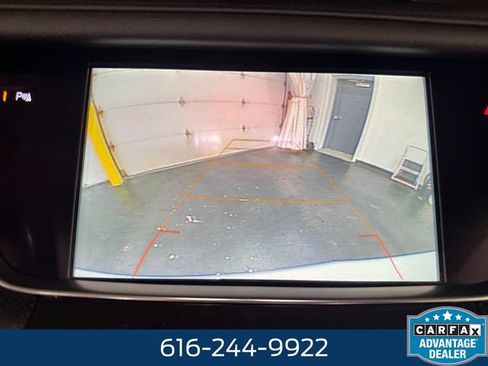 Used 2018 Cadillac XT5 Luxury w/ Driver Awareness Package AWD/4WD image 15