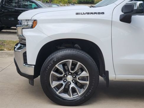 Used 2019 Chevrolet Silverado 1500 LT w/ All-Star Edition RWD image 8