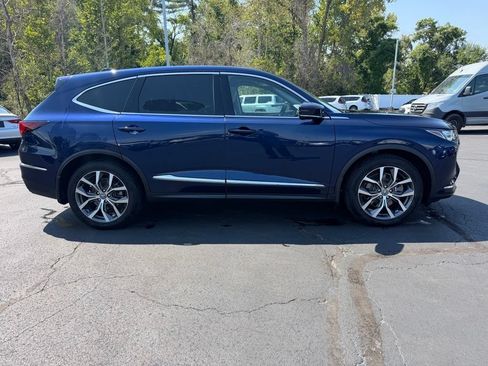 Used 2024 Acura MDX w/ Technology Package AWD/4WD image 5