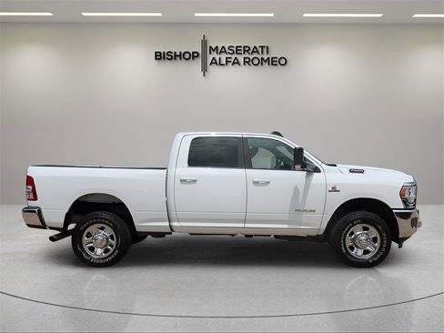 Used 2022 RAM 2500 Big Horn image 2
