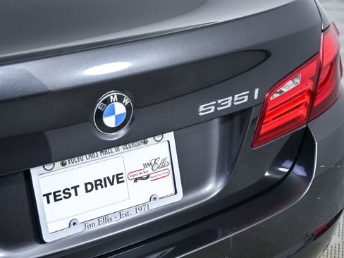 Used 2011 BMW 535i Sedan image 36