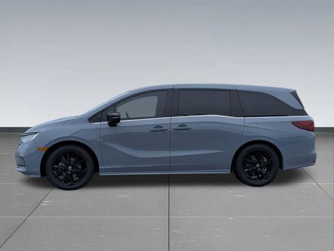 Certified 2024 Honda Odyssey Sport image 3