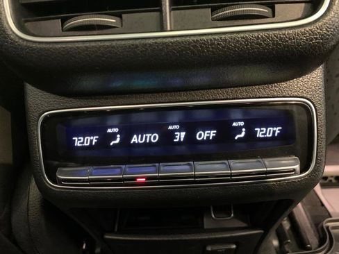 Used 2022 Mercedes-Benz GLS 450 4MATIC image 70