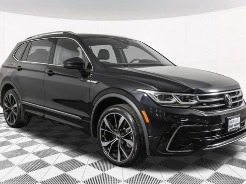 Used 2023 Volkswagen Tiguan SEL R-Line AWD/4WD image 14