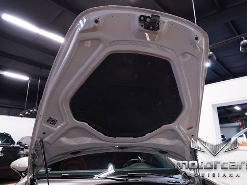 Used 2020 Porsche Panamera w/ Premium Package image 24