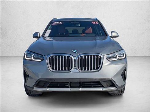 Used 2024 BMW X3 xDrive30i w/ Premium Package image 2