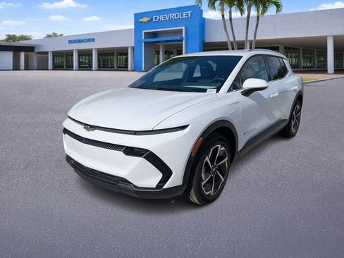 New 2026 Chevrolet Equinox EV LT FWD image 4