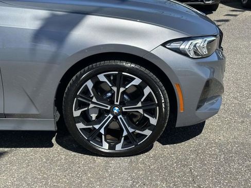Used 2025 BMW 330i xDrive Sedan w/ Premium Package AWD/4WD image 12