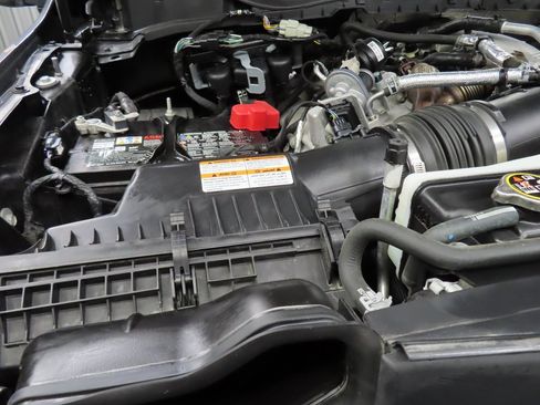 Used 2024 Ford F450 Lariat w/ Chrome Package image 35