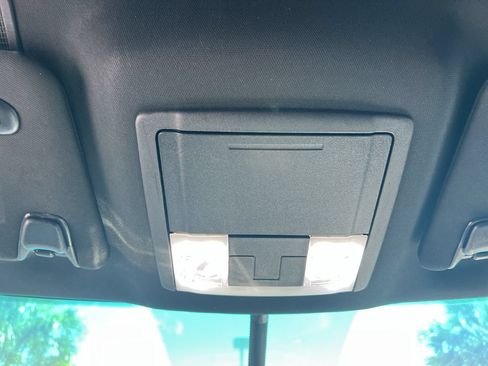 Used 2016 Ford Explorer Limited FWD image 28