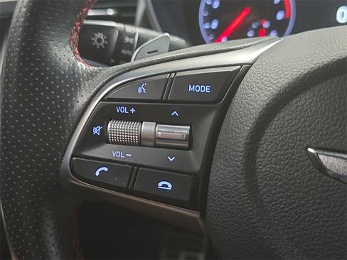 Used 2021 Genesis G70 3.3T w/ Sport Package image 17