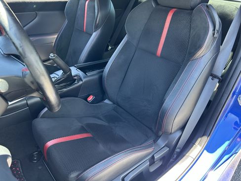 Used 2023 Subaru BRZ Limited RWD image 18