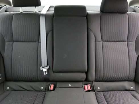 Used 2022 Subaru Legacy Premium image 27