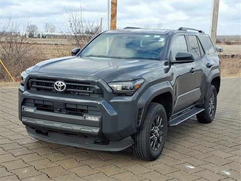 Used 2025 Toyota 4Runner SR5 image 2