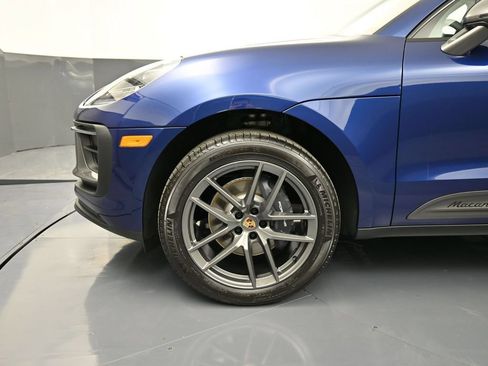 Certified 2026 Porsche Macan AWD/4WD image 12