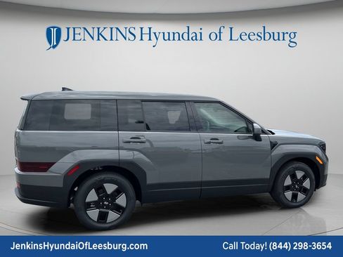 New 2026 Hyundai Santa Fe SE FWD image 4