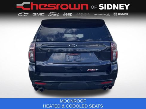 Used 2023 Chevrolet Suburban RST w/ Sport Performance Package AWD/4WD image 6